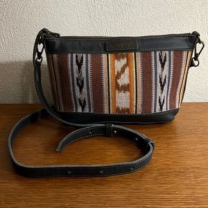 Nena & Co crossbody